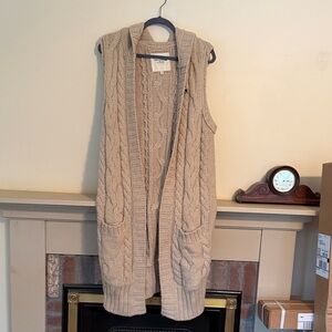 Abercrombie & Fitch Cable Knit Cardigan in Beige
